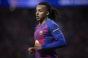 每体：巴萨今夏愿意听取对孔德的报价，他离队后才会引进新右后卫